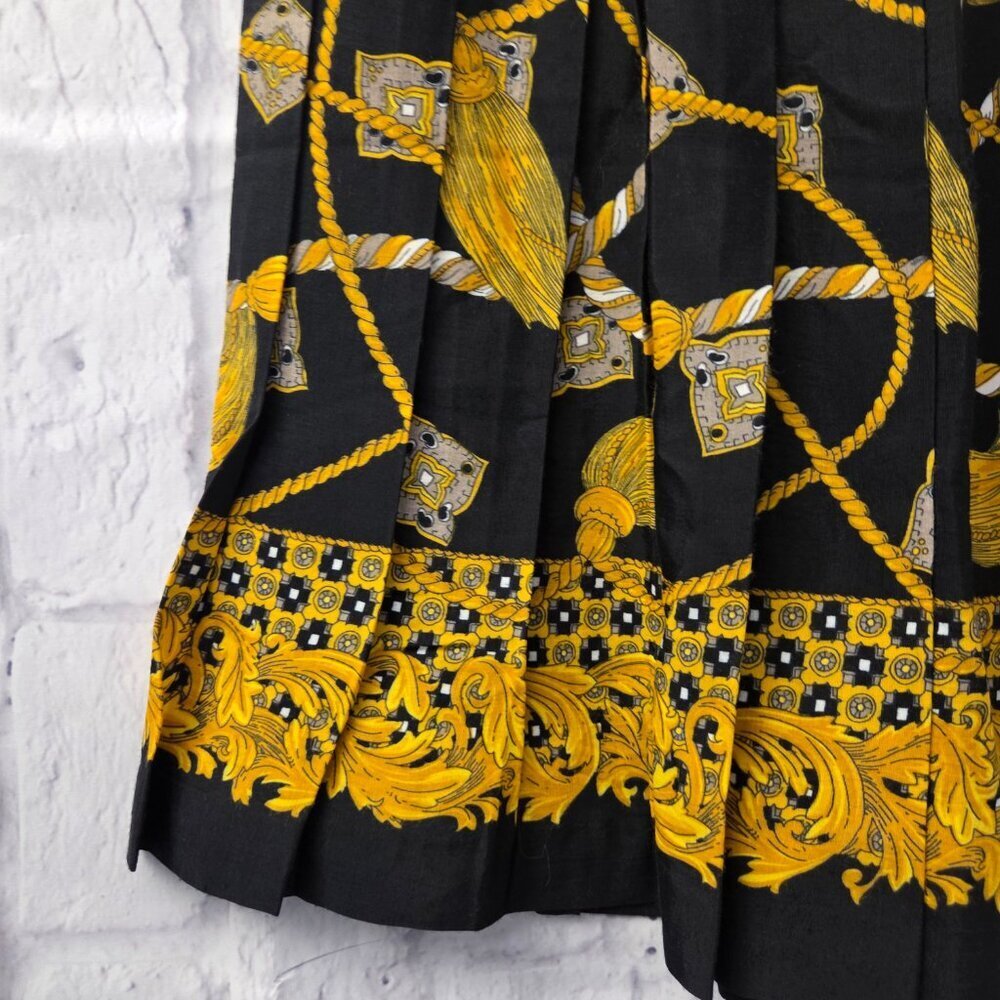 Vintage Norton McNaughton Size 10 Black Gold Chain Button Up Blazer Skirt Set - Picture 3 of 13